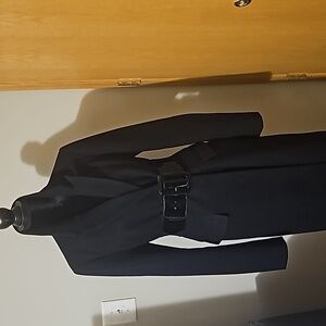 Single-breasted long coat